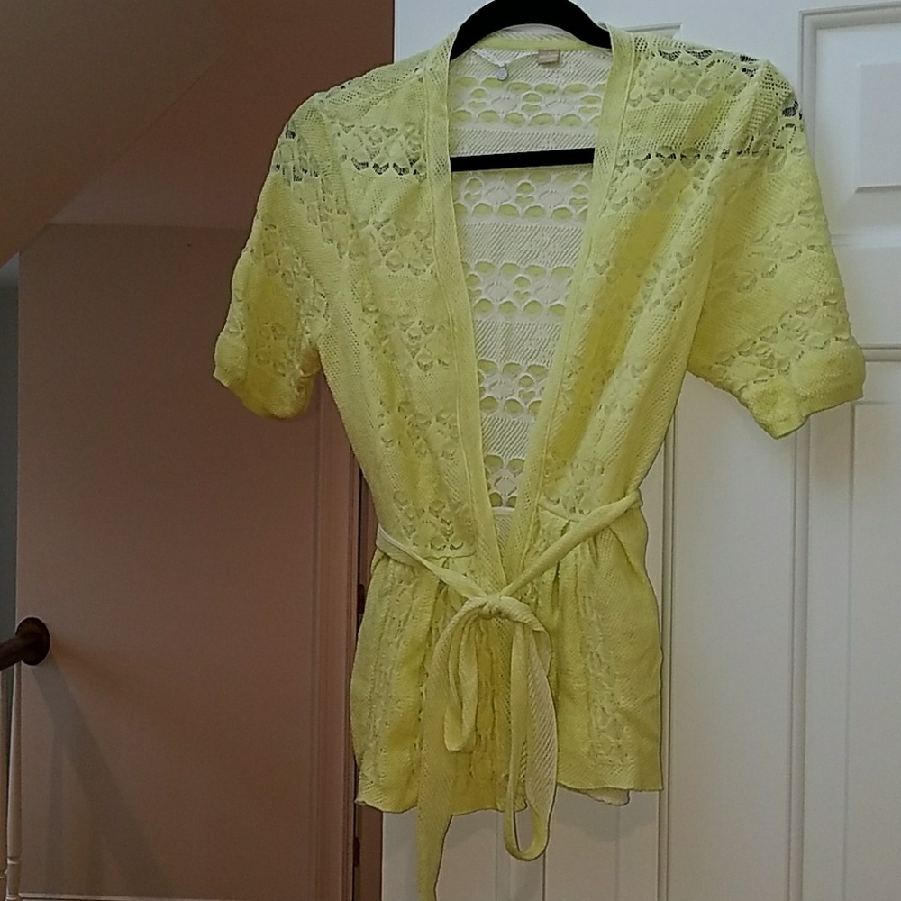 Yellow sweater